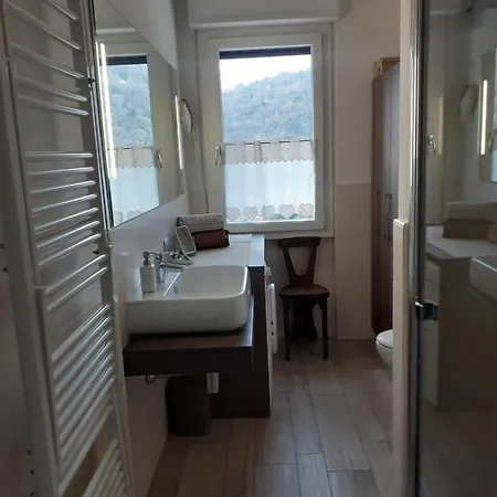 Casa Di Sofia E Oscar Di Apartament *